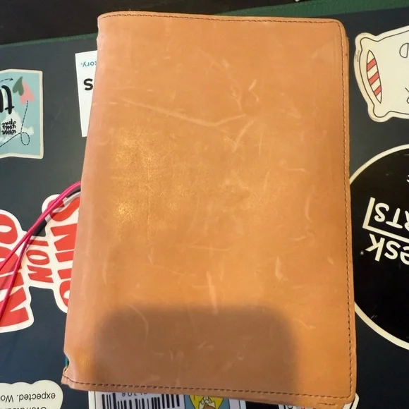 Natural Leather Portfolio - Picture 7 of 8